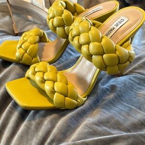 Steve Madden Mustard Braided Heels sz 9